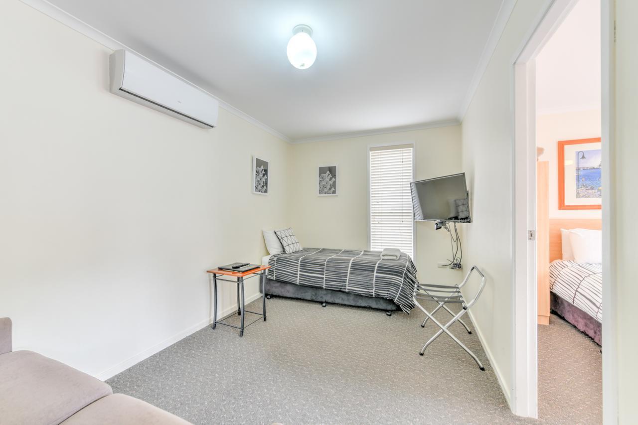 Motel Grande Tamworth Kültér fotó